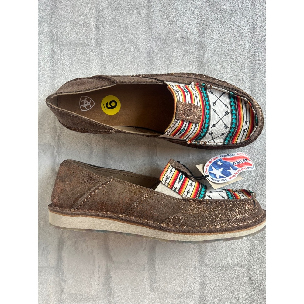 NWT Ariat Cruiser Rose Gold Aztec Arrow Print Western Slip On Shoes 9